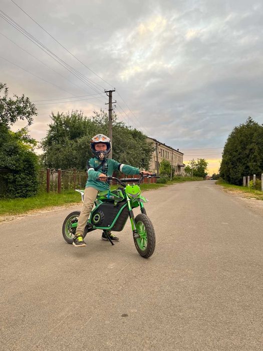 дитячий електропітбайк