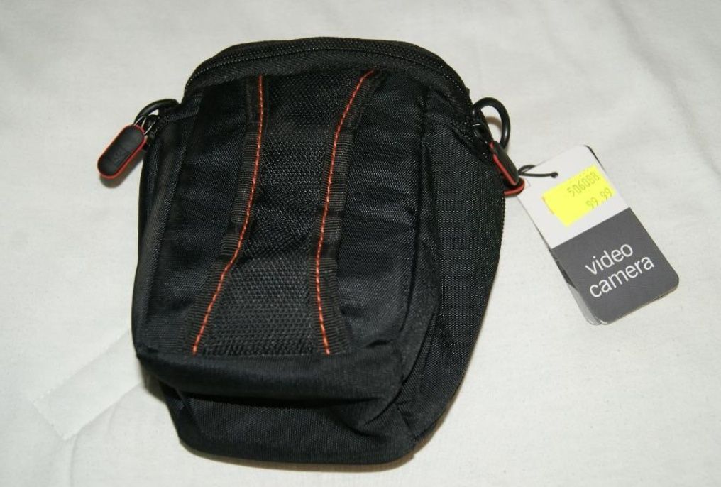 Torba Etui firmy CASE LOGIC model: DCB303.