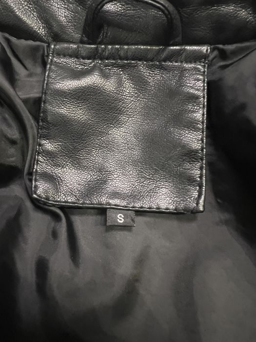 Кожанный костюм кожанка и штаны размер s