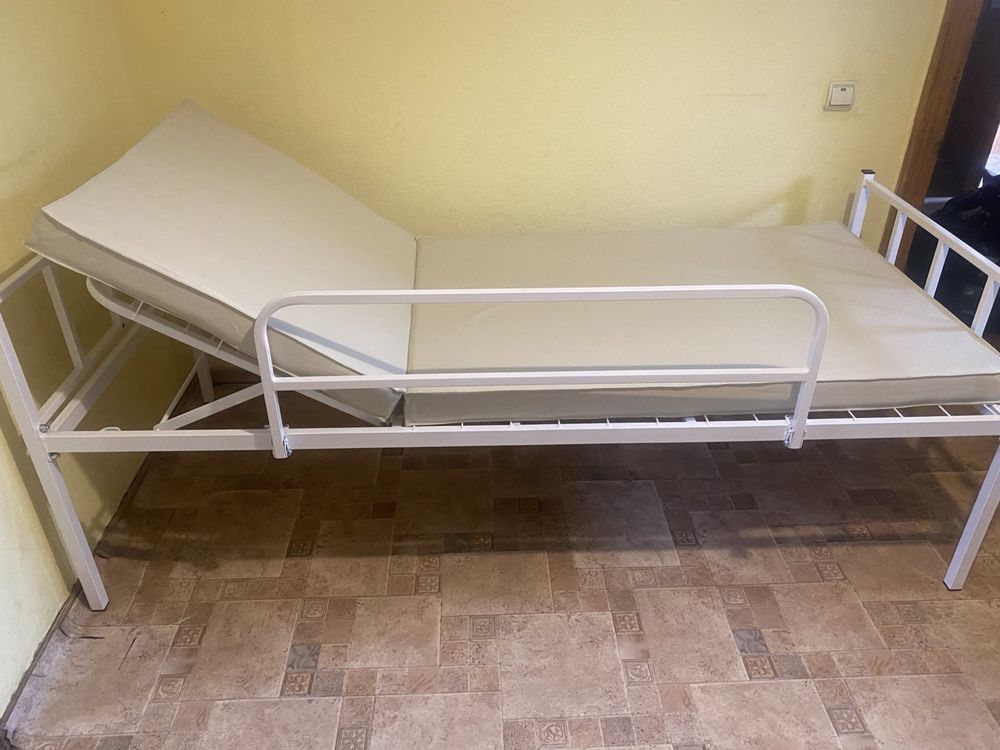 Ліжко інвалідне , нове