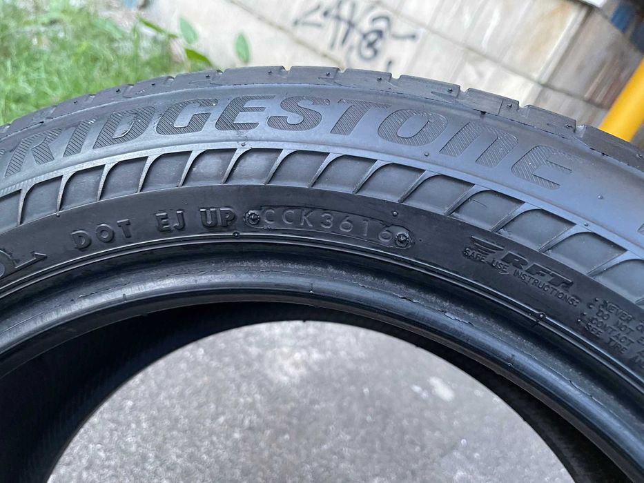 Шини (покришки) BRIDGESTONE 225/55 R17 97W RUNFLAT. 2шт.