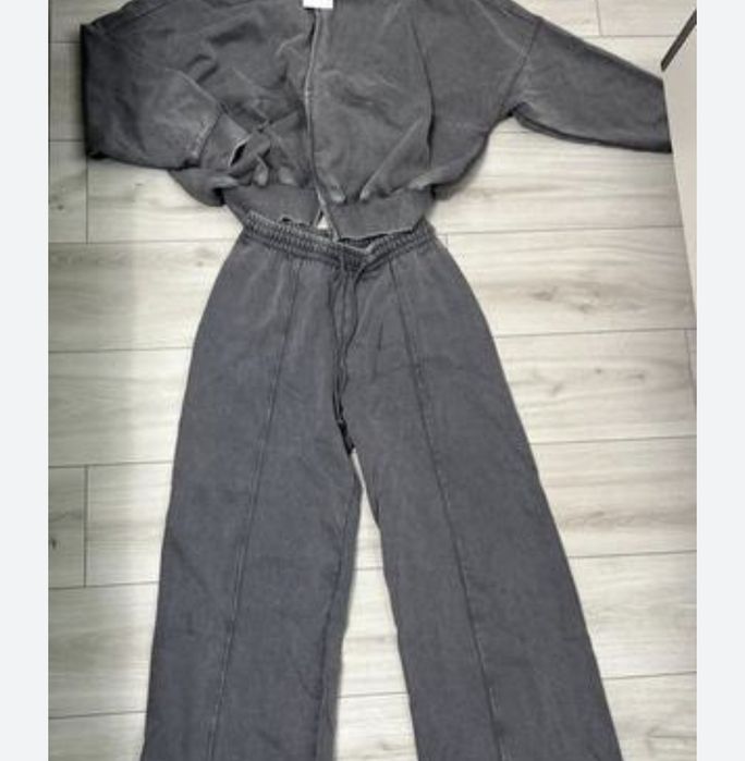 Костюм  спорт Zara