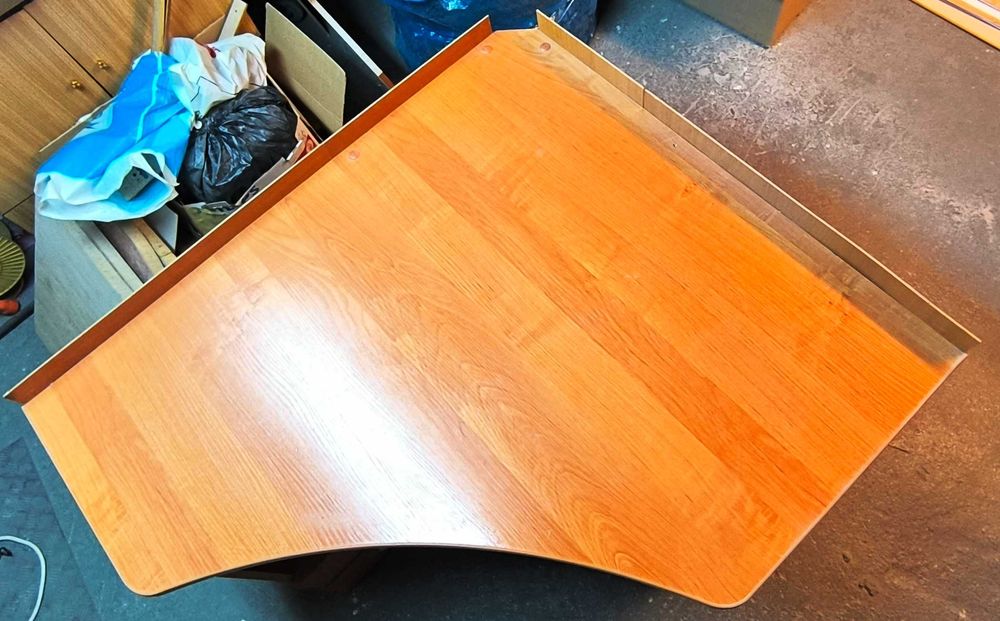 sprzedam narożne biurko