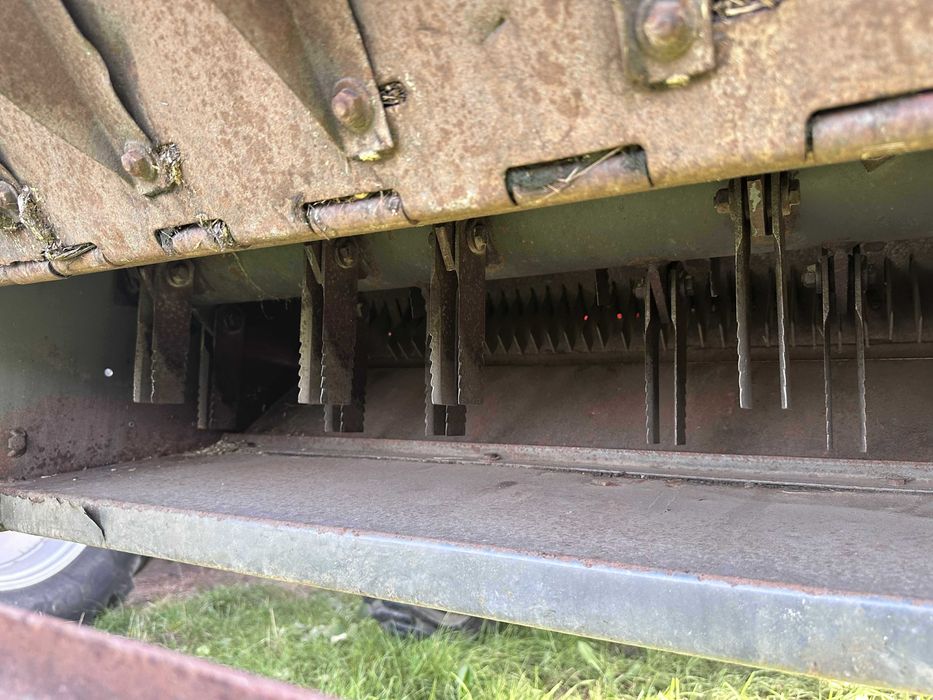 kombajn zbożowy Massey Ferguson MF 38