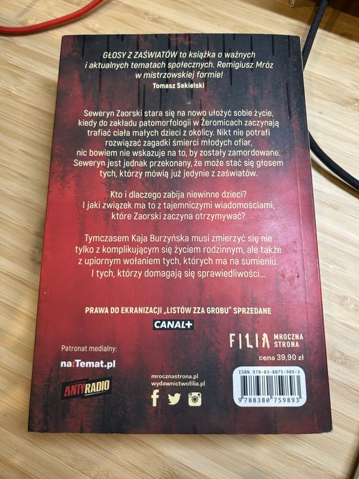 Remigiusz Mróz Głosy z zaświatów