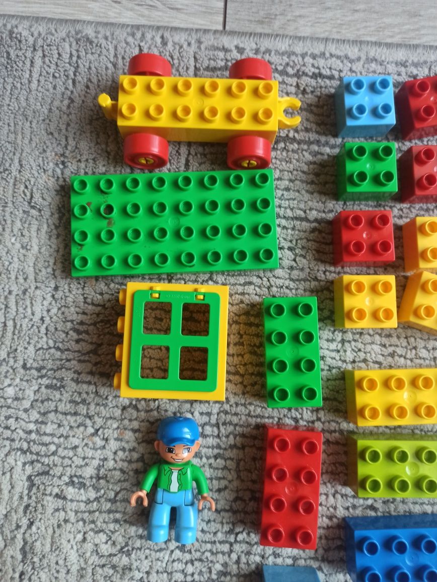 Klocki Duplo około 70 elementów