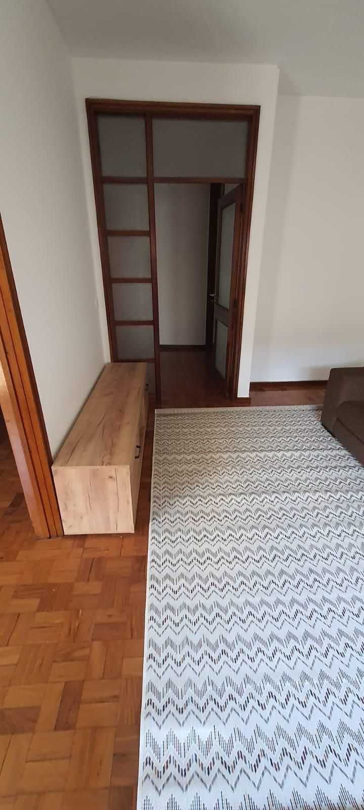 T3 renovado e mobilado - Perto Pólo Universitário
