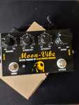 Moon Vibe mk II univibe Electonic Orange