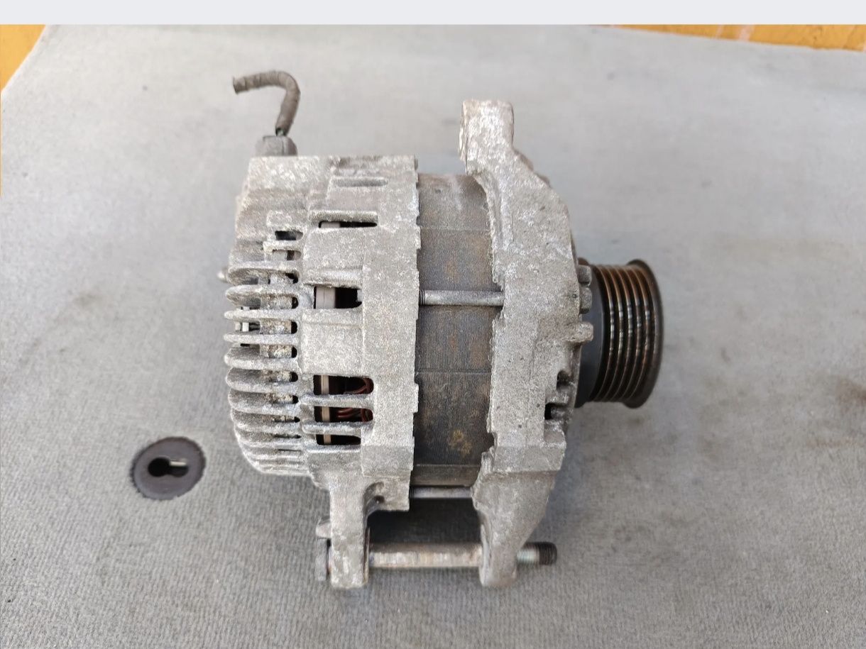 MITSUBISHI OUTLANDER II 2.2 Did Alternator F-vat