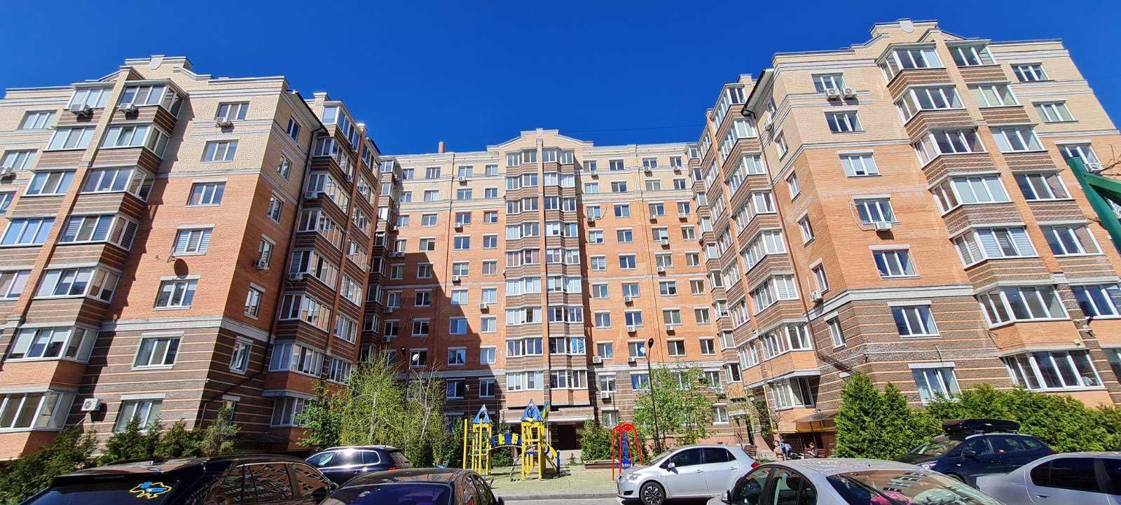 Продам 2к квартиру 55м2 в м.Ірпінь,  вул.Соборна.