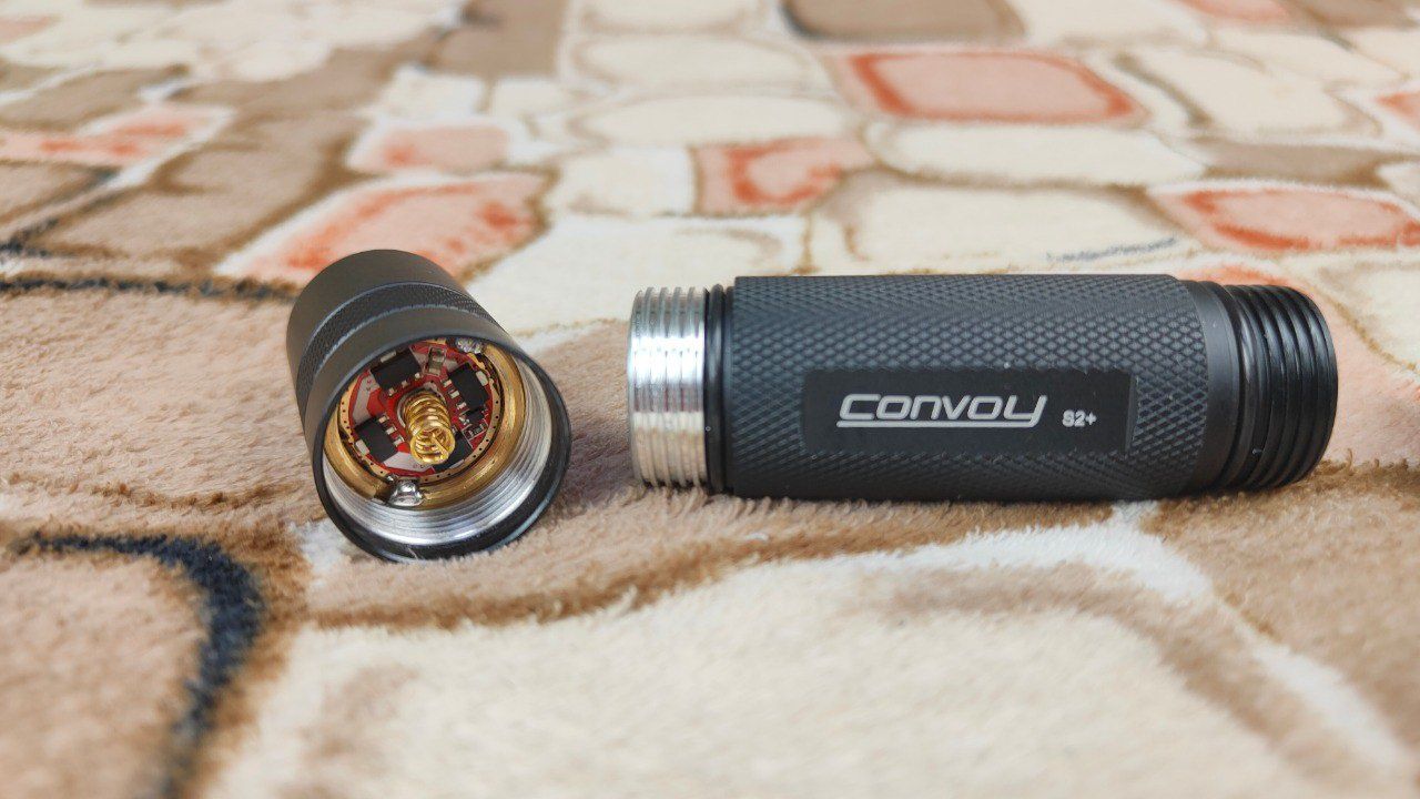 Яскравий потужний ліхтар фонарь Convoy S2+ SST20 6500K 18650