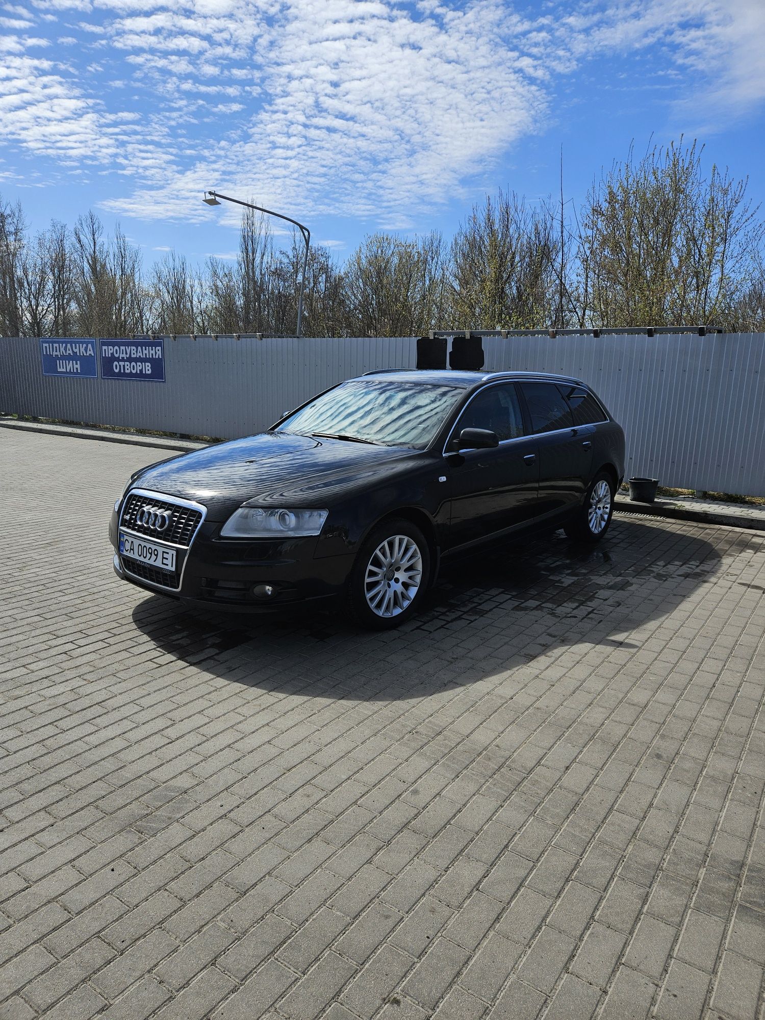 Продам AUDI A6 C6