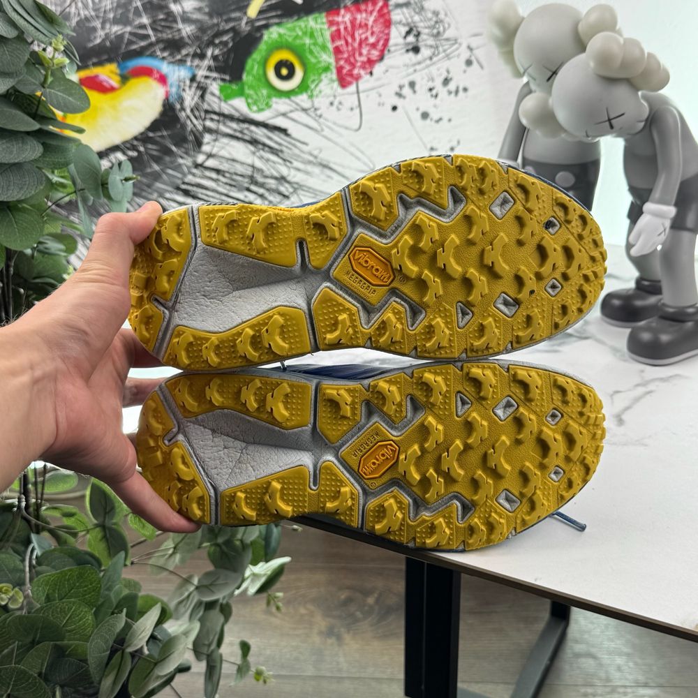 Кросівки Hoka Speedgoat 3 38 розмір 4364