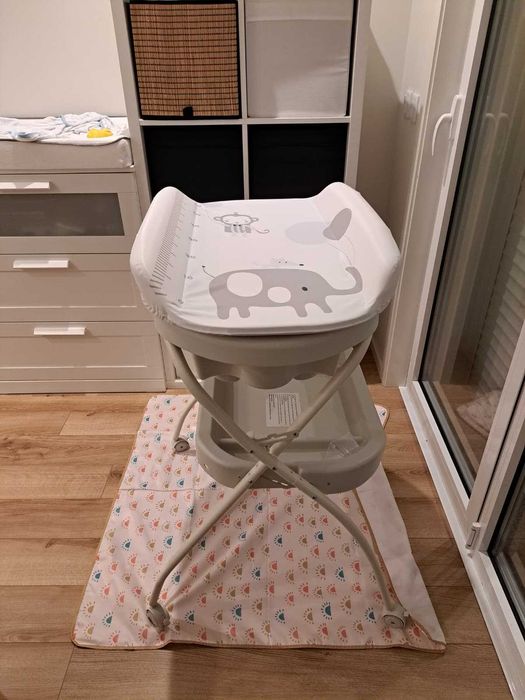 Banheira com trocador