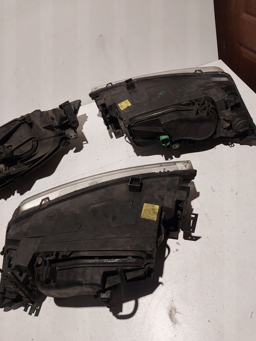 Ford mondeo mk3 mkIII mk 3 III lampa przednia reflektor prawa lewa