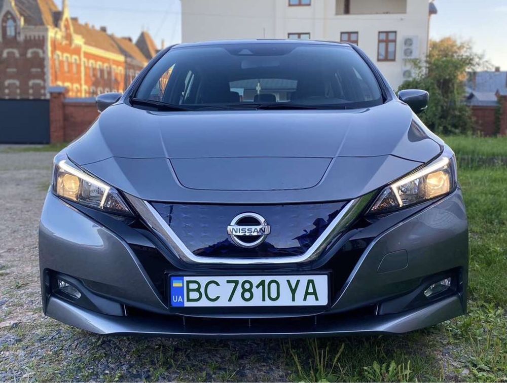 Продам  авто Nissan Leaf 21р ідеальний стан.