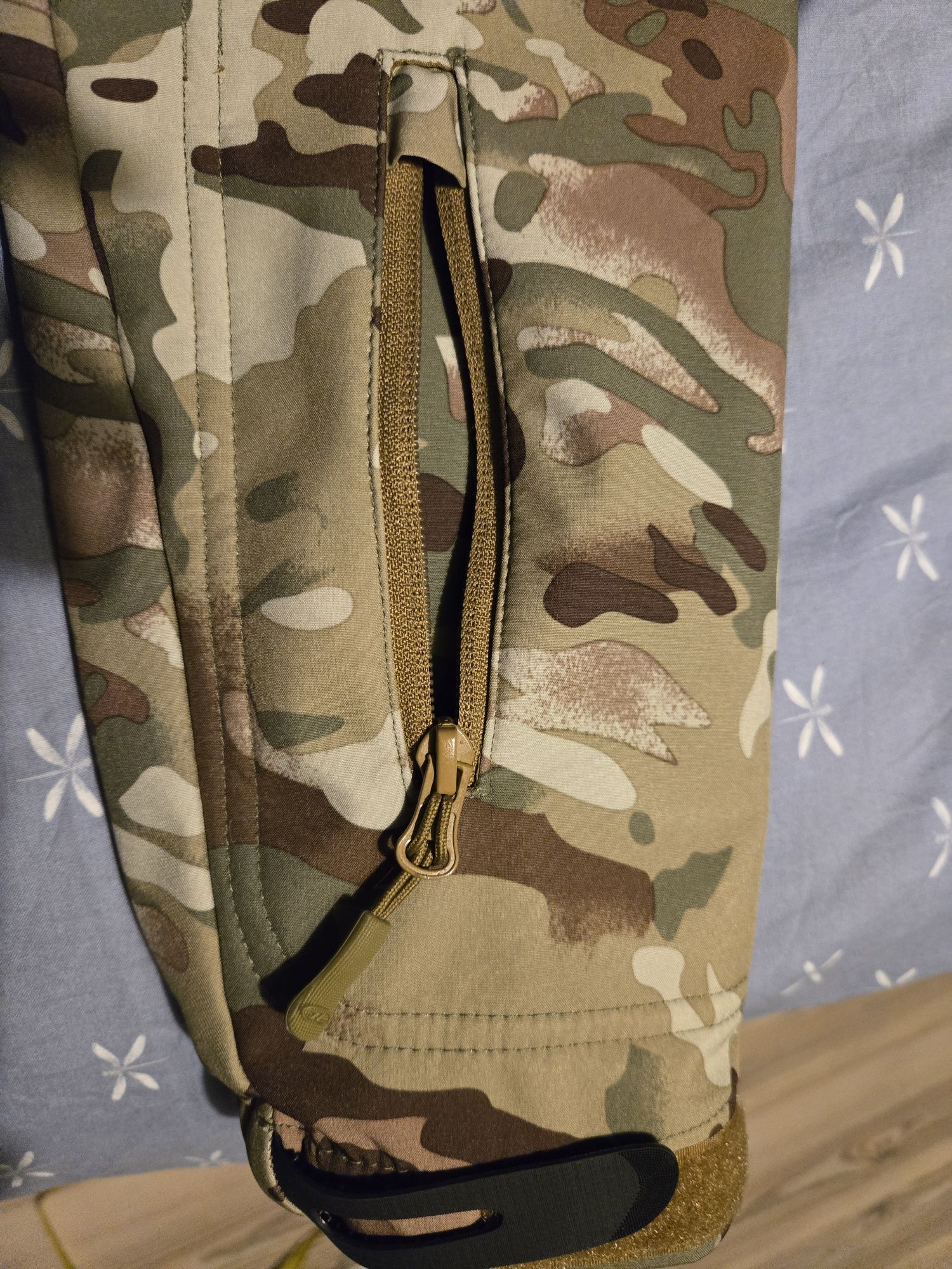 Kurtka  Highlander tactical  softshell jacket s