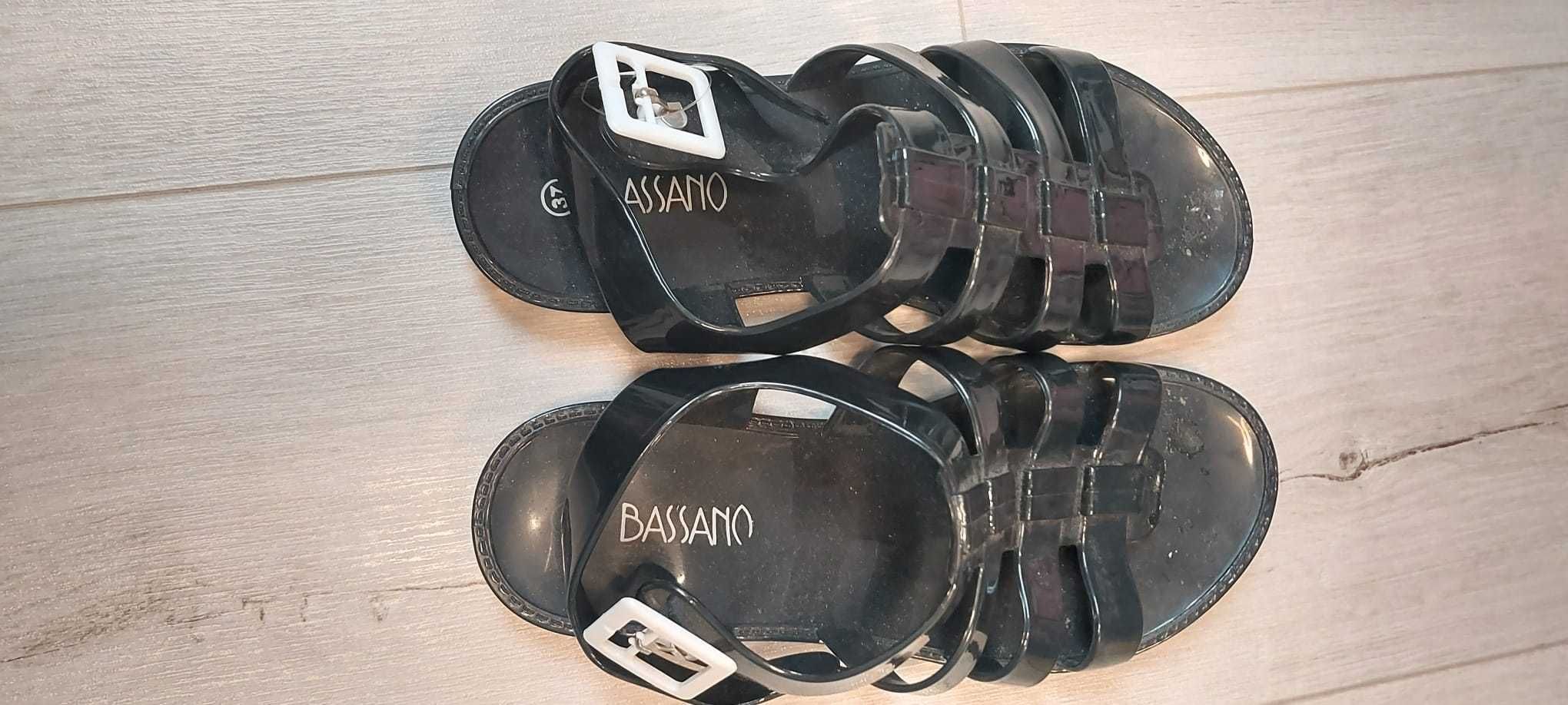 Czarne sandały meliski 37