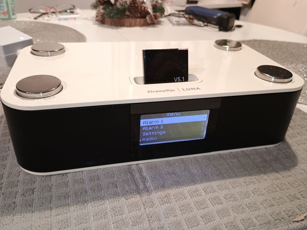 Dokująca stacja radio XtremeMac LUNA