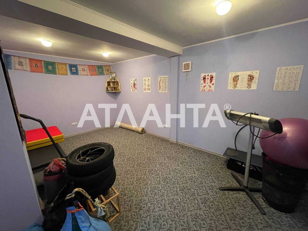 Продам помещение в ЦЕНТРЕ города Фасадное Цокольное