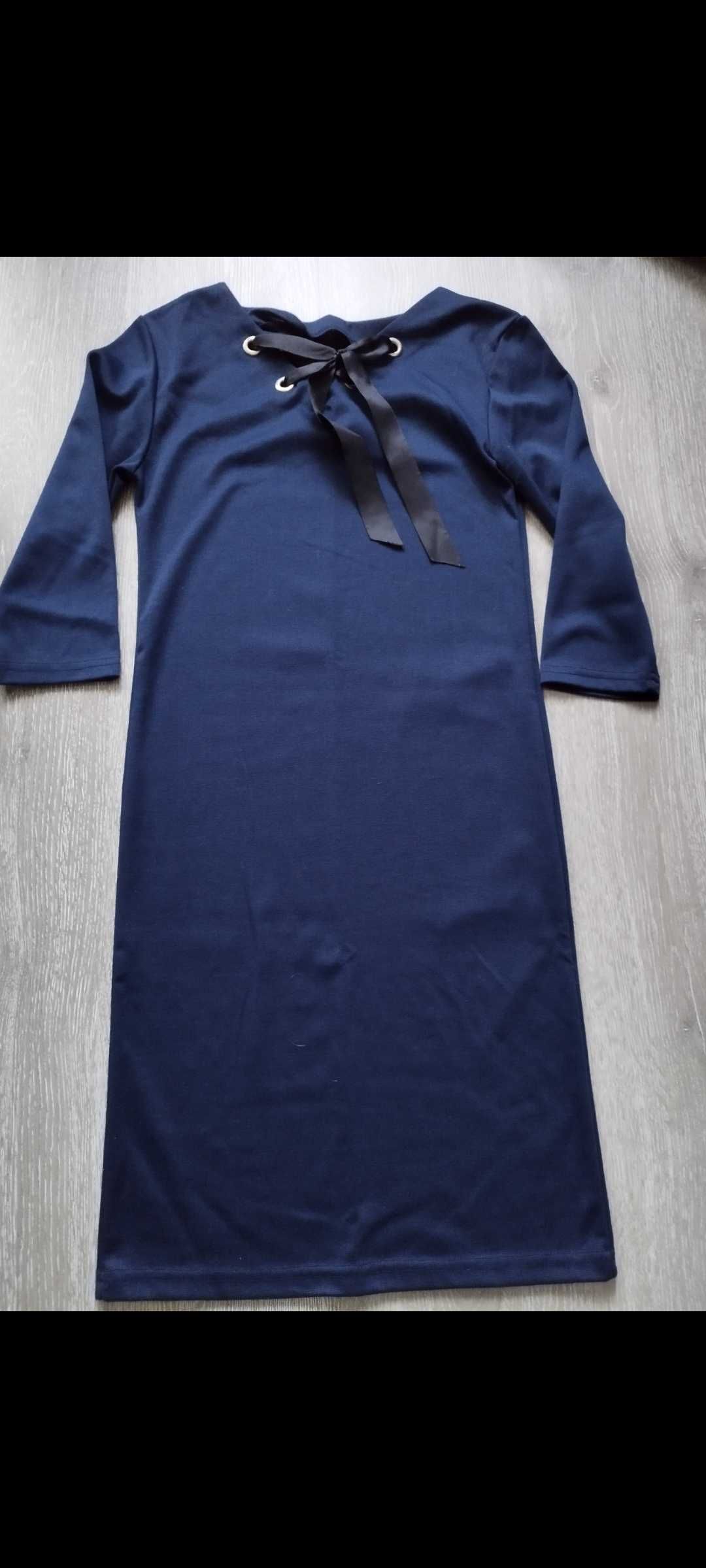 Жіночі плаття розмір 42 (S)