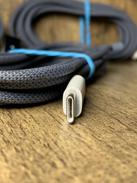 Apple USB-C to MagSafe 3 Midnight A2363 2m Macbook m2 m3 m4 pro max