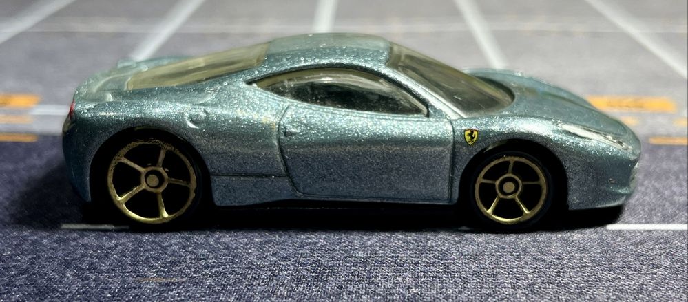 Hot Wheels Ferrari 458 Italia
