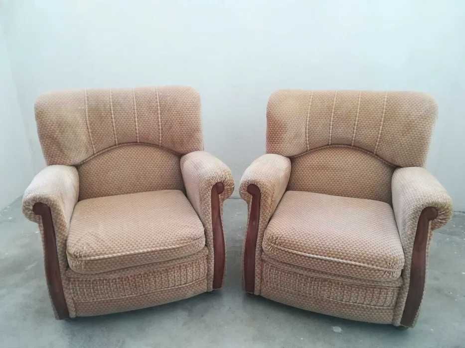 Sofá cama + 2 poltronas