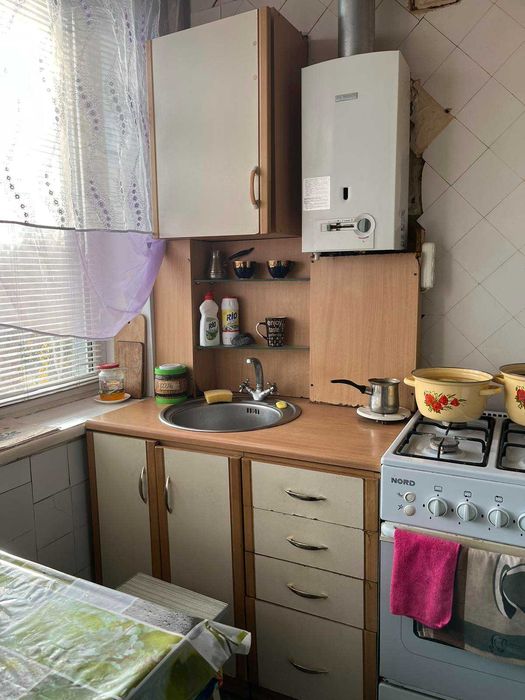 Продается очень уютная 2 комнатная квартира на Холодной горе