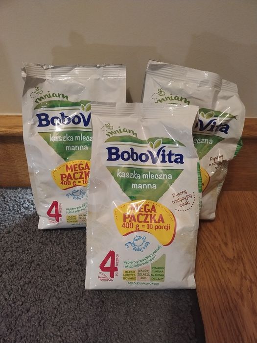 3 kaszki Bobovita mleczne manne po 400 g,cena 15 zł za całość.