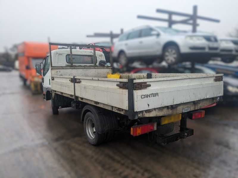 Mitsubishi Canter 2004 3.0DID (Para Peças)