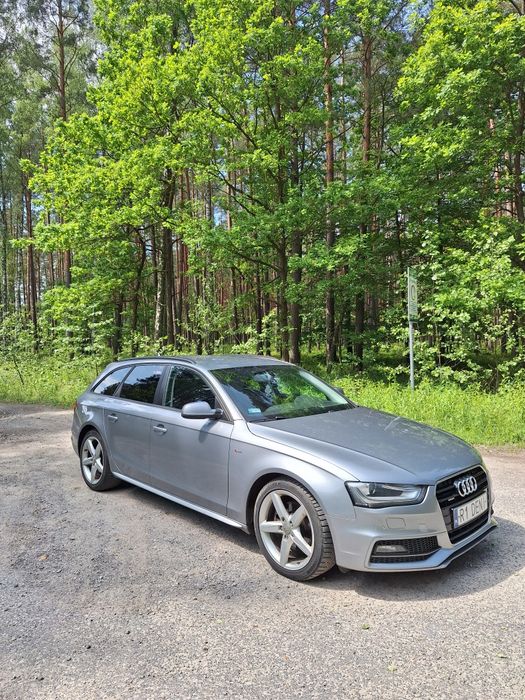 AUDI A4 B8 2.0 TDI quattro