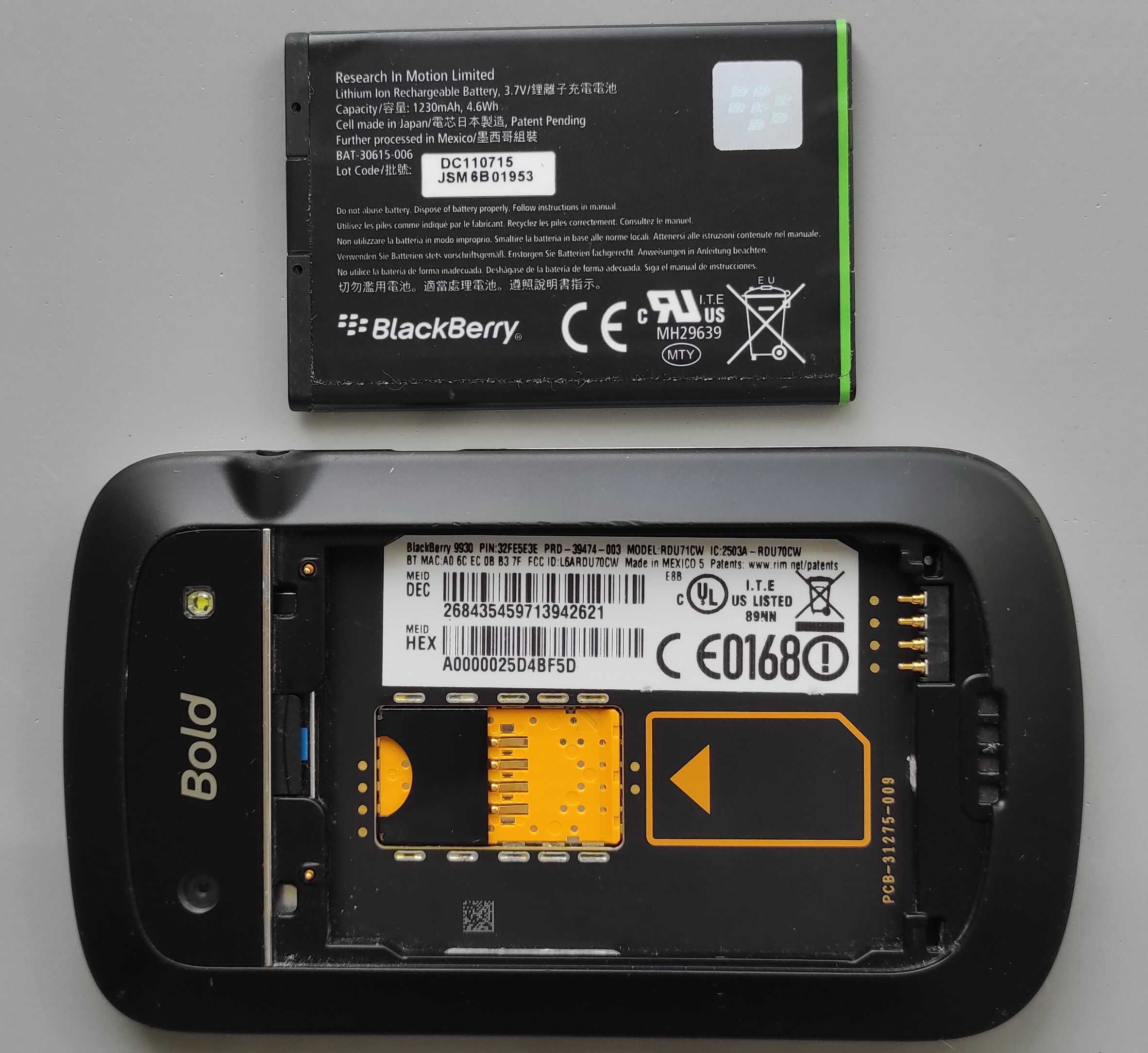 Смартфон BlackBerry 9930 Bold Touch (Рабочий)