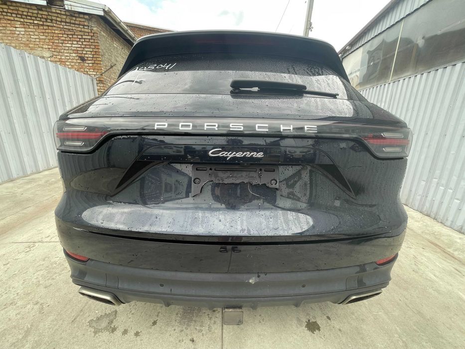 Розборка Porsche Cayenne 9Y0 запчастини б/у Разборка Порш Каєн