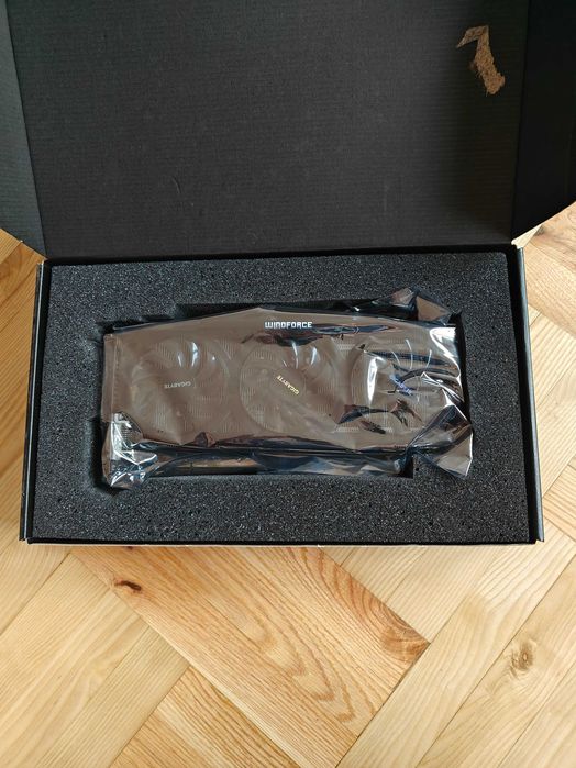 Gigabyte GeForce GTX 760 WindForce OC 2GB – uszkodzona / na części