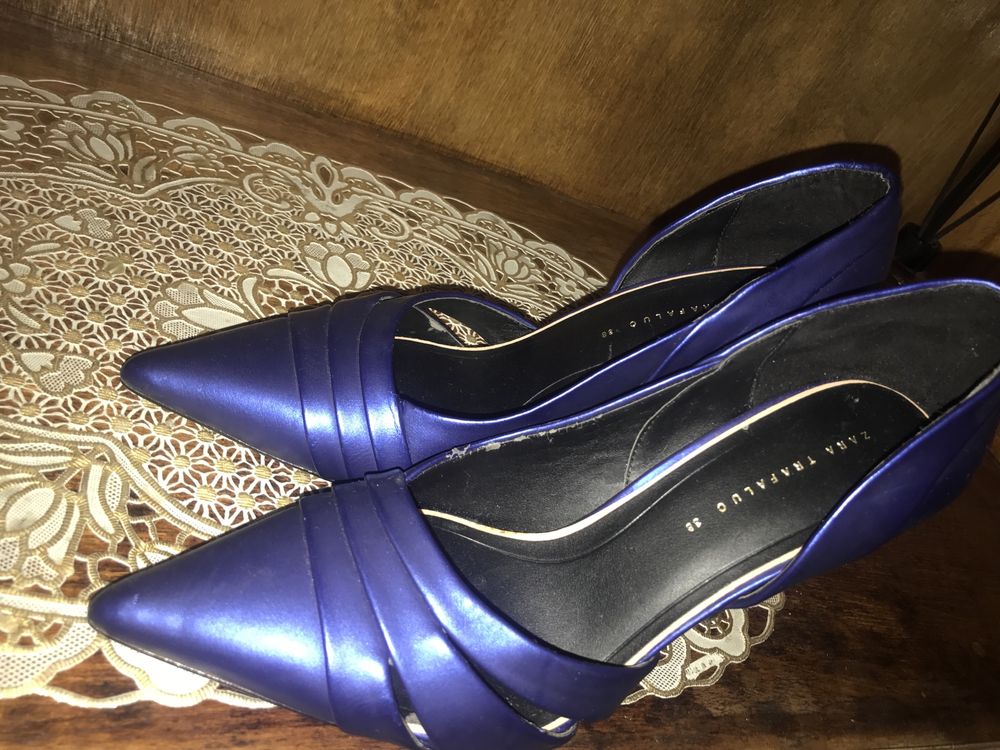 Zara туфельки у синьому кольорі