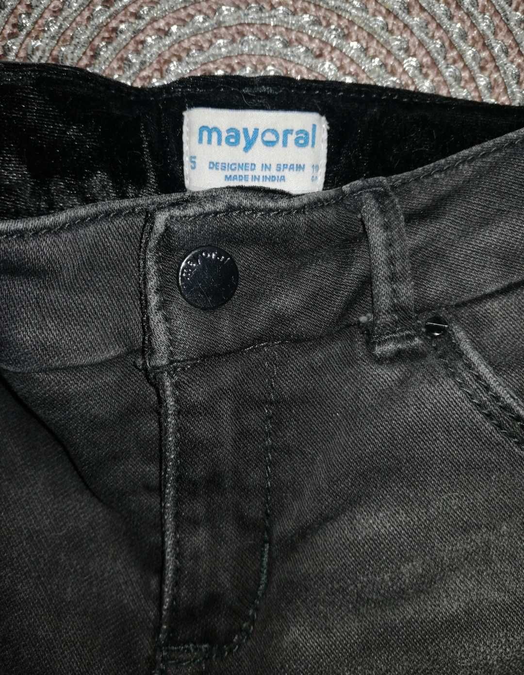 Spodnie jeansy dla dziewczynki mayoral 110 cm