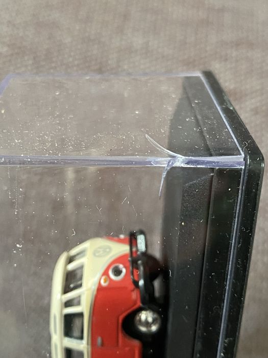 Модель Volkswagen Bus T1 Samba W/Caravan 1:87