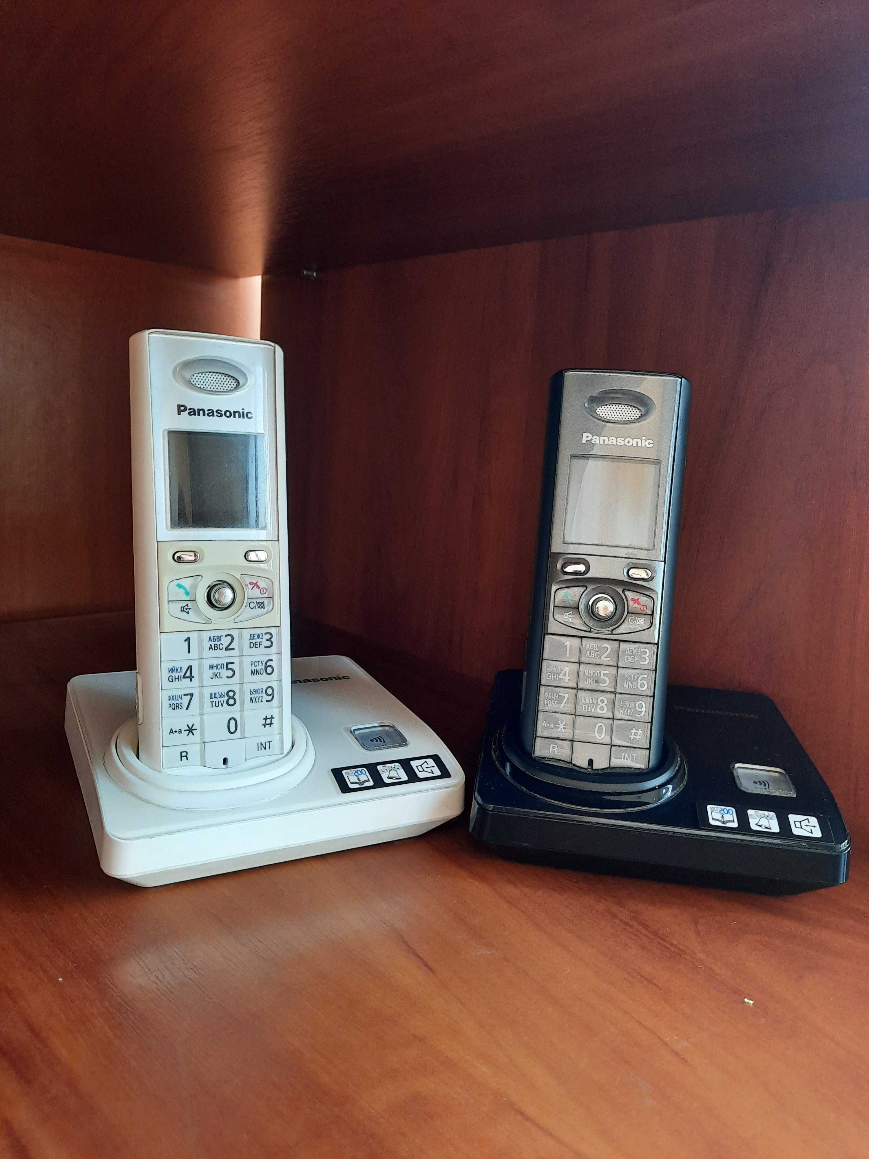 Телефон стационарный Panasonic KX-TG8207UA