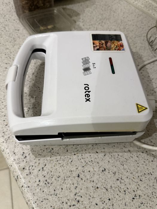 Бутербродниця 5 в 1