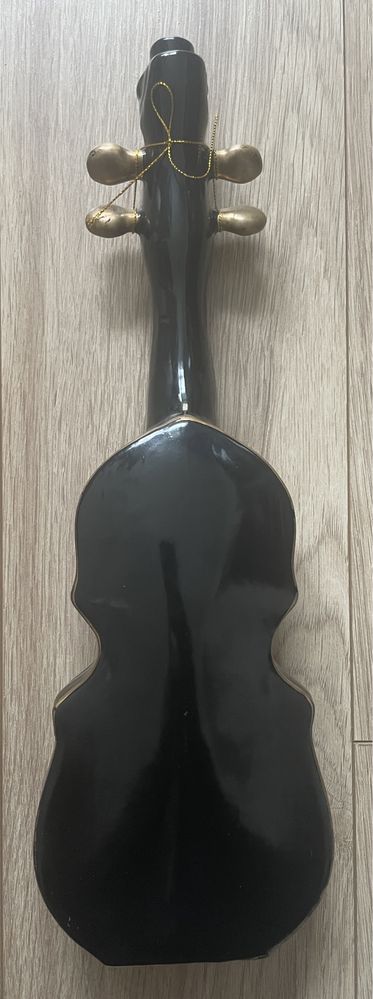 Ozdobna butelka gitara