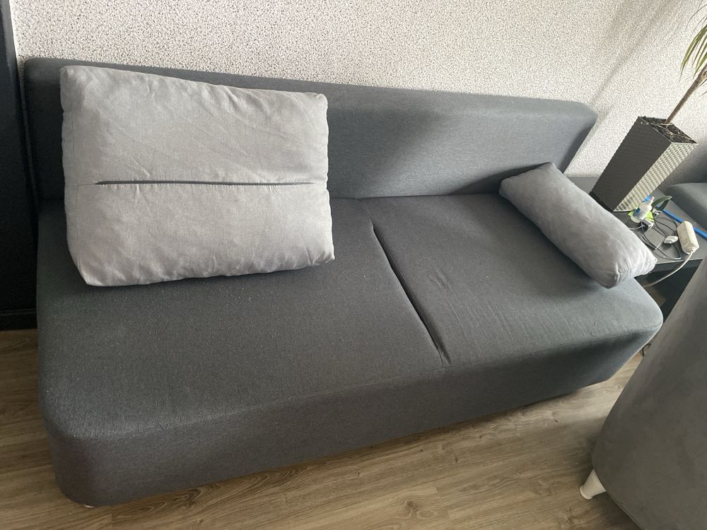 sofa rozkładana z skrzynią na pościel