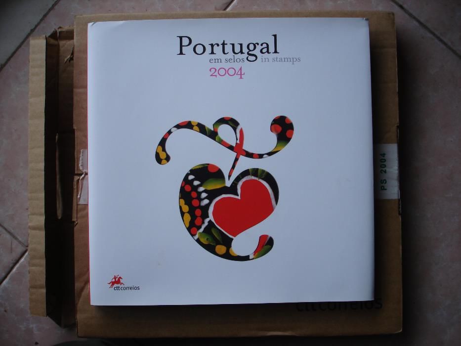 Vendo Portugal em Selos 2004