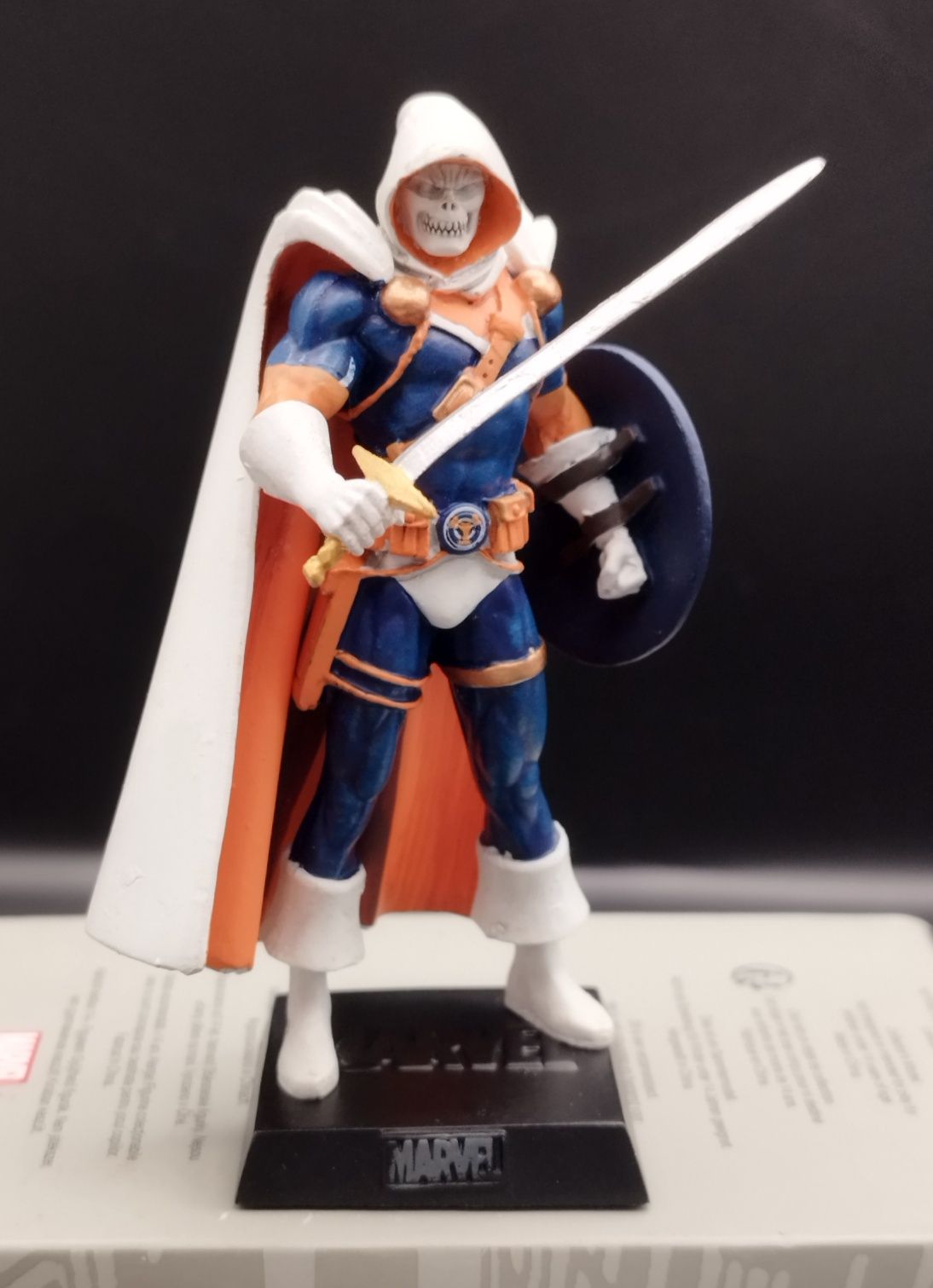 Figurka Marvel Klasyczna Taskmaster #52 ok 8 cm do figurki posiada ory