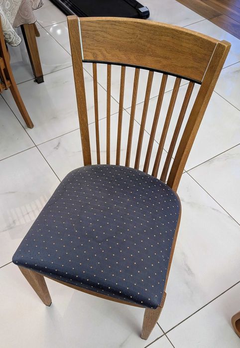 Krzesła drewniane antyczne zabytkowe 6 sztuk