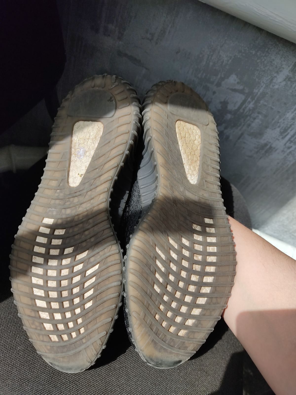 Кросівки Adidas Yeezy
