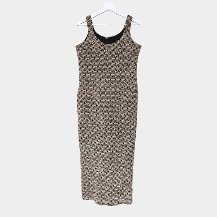 czarna długa sukienka