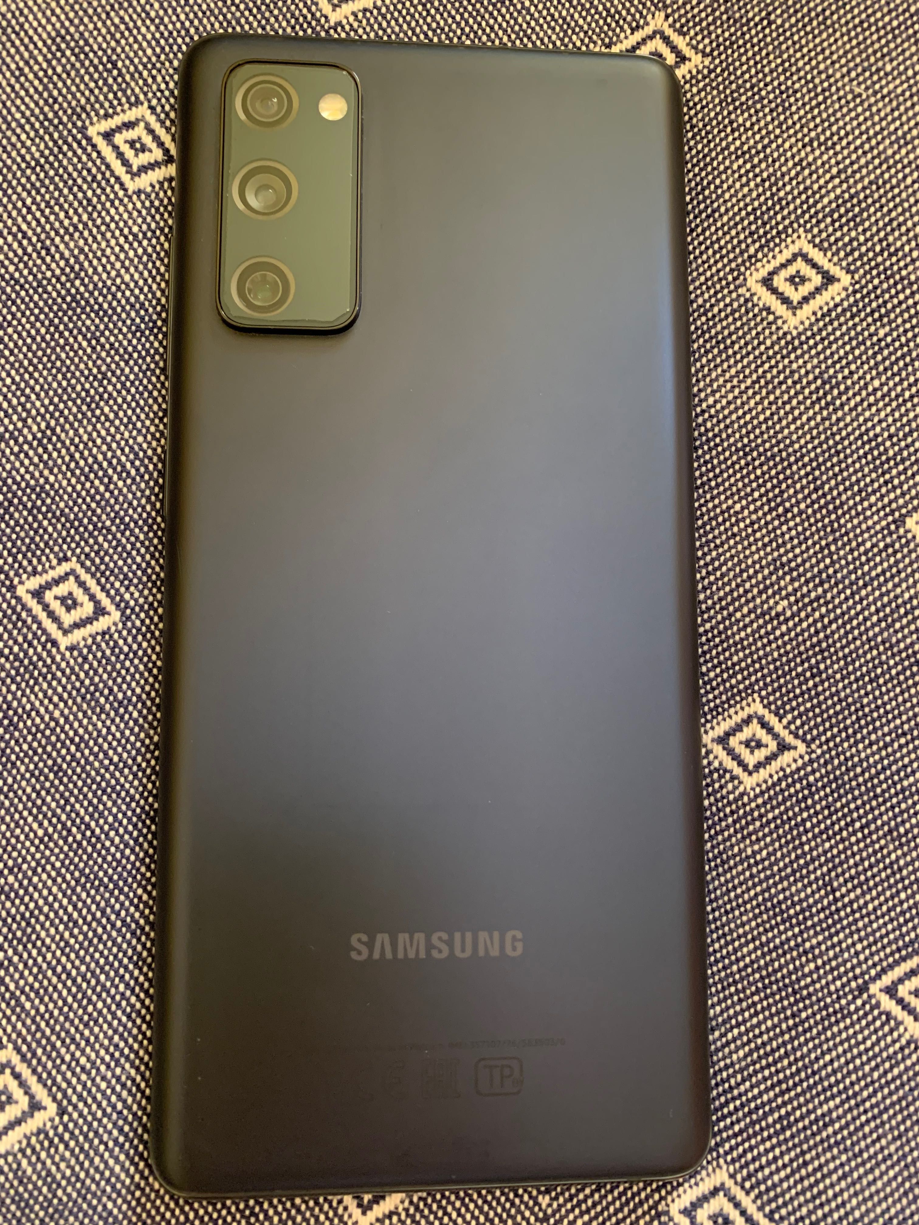 Samsung s20fe/ Самсунг с20фе 6/128