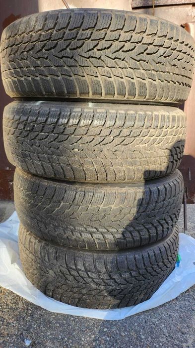 Nokian Snowproof 1 - 205/65 R15 94 T - Komplet opon zimowych