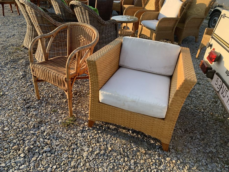 Lezaki  fotele rattanowe od 100 zl szt